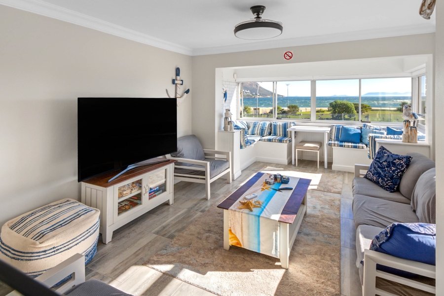 4 Bedroom Property for Sale in Gordons Bay Village Western Cape
